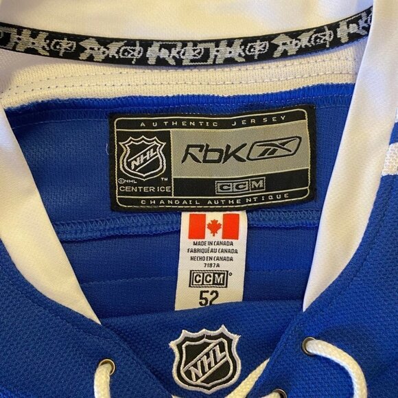 NWOT Toronto Maple Leafs Jersey LUPAL #19. NHL  2014 Winter Classic Men 52 - Picture 3 of 14